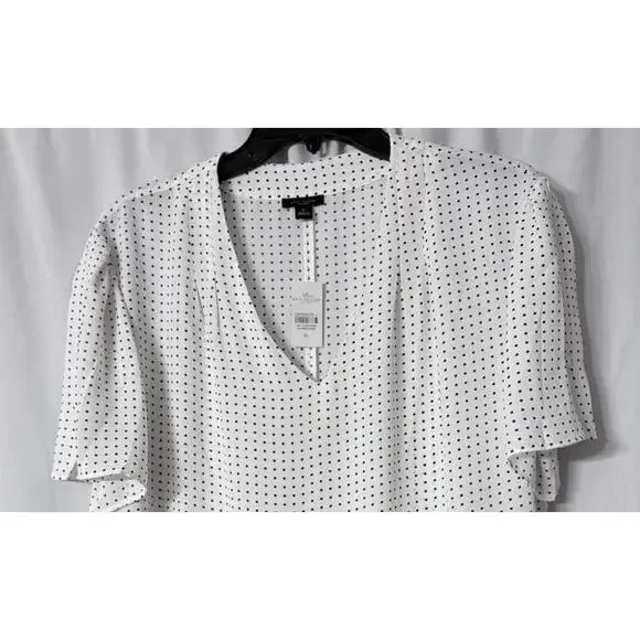 NWT Ann Taylor Factory Womens Short Sleeve V Neck Pullover Top Blouse Shirt XL - Picture 2 of 12